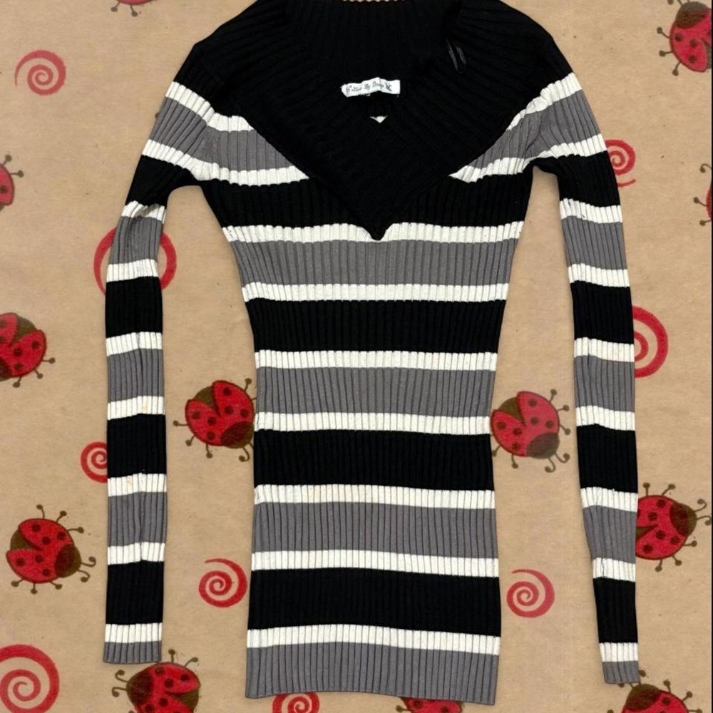 long sleeve sweater
